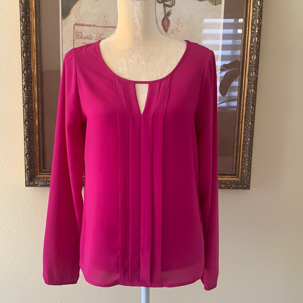 NWOT Express magenta top, sz S